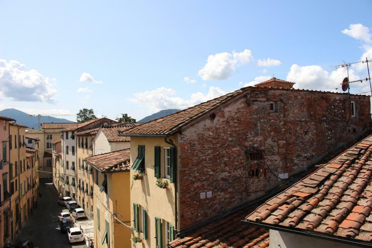 Delizioso Appartamento Centro Storico Lucca Comics Dış mekan fotoğraf