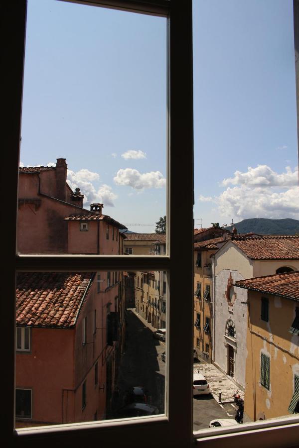 Delizioso Appartamento Centro Storico Lucca Comics Dış mekan fotoğraf